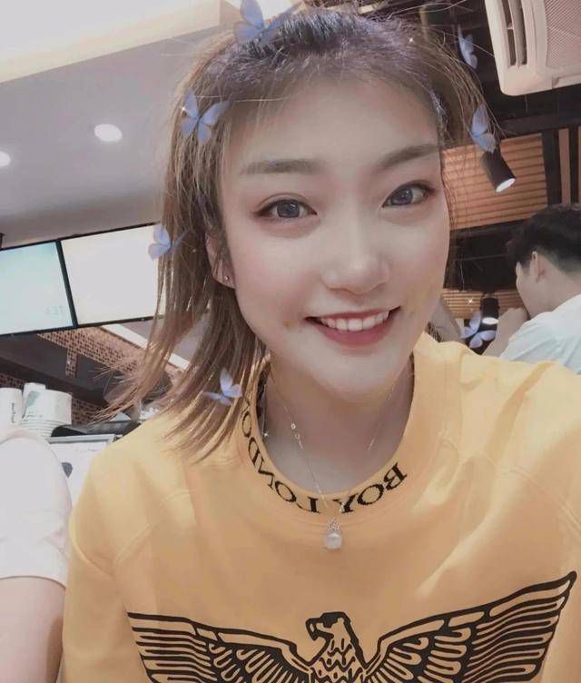 亚洲美女中文字幕