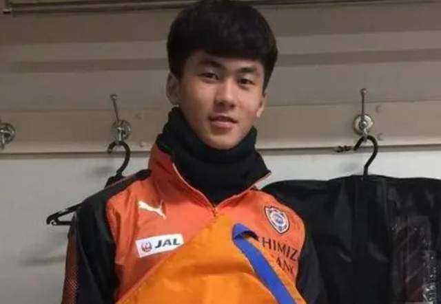 同性男男18gay